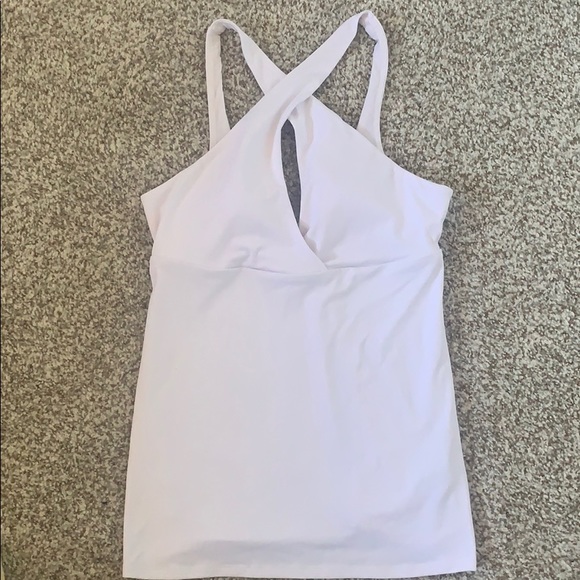 Fabletics Keyhole Tank - Picture 3 of 3
